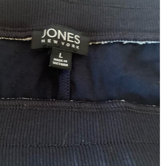 Jones New York skort size lg - Picture 2 of 6